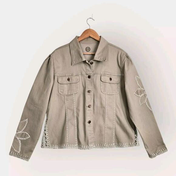 Vintage CJ Crest Denim Jacket Sz XL Tan Crochet Accents Boho Cottagecore Artsy - Picture 1 of 16